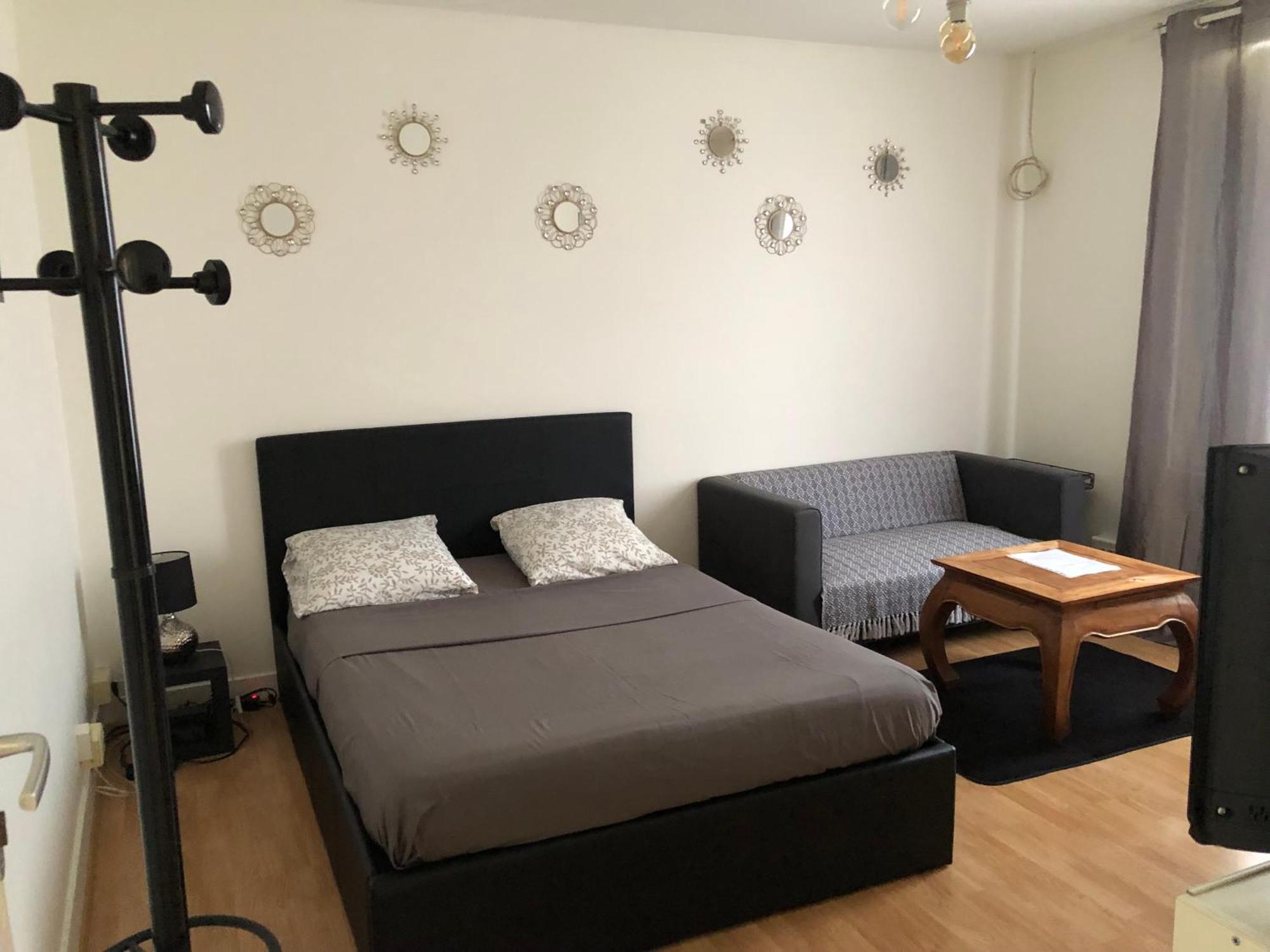 Appartement Entier 2 Chambres Beauvais Kültér fotó