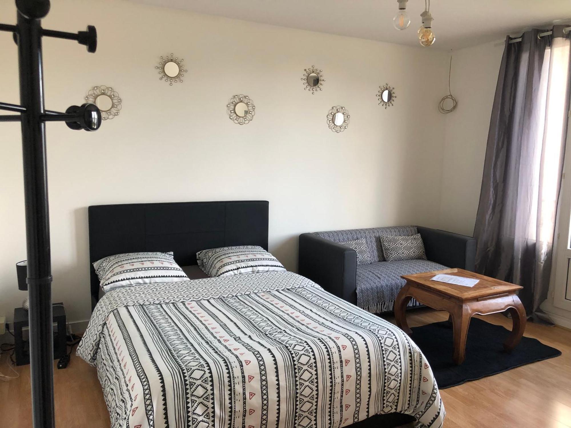 Appartement Entier 2 Chambres Beauvais Kültér fotó